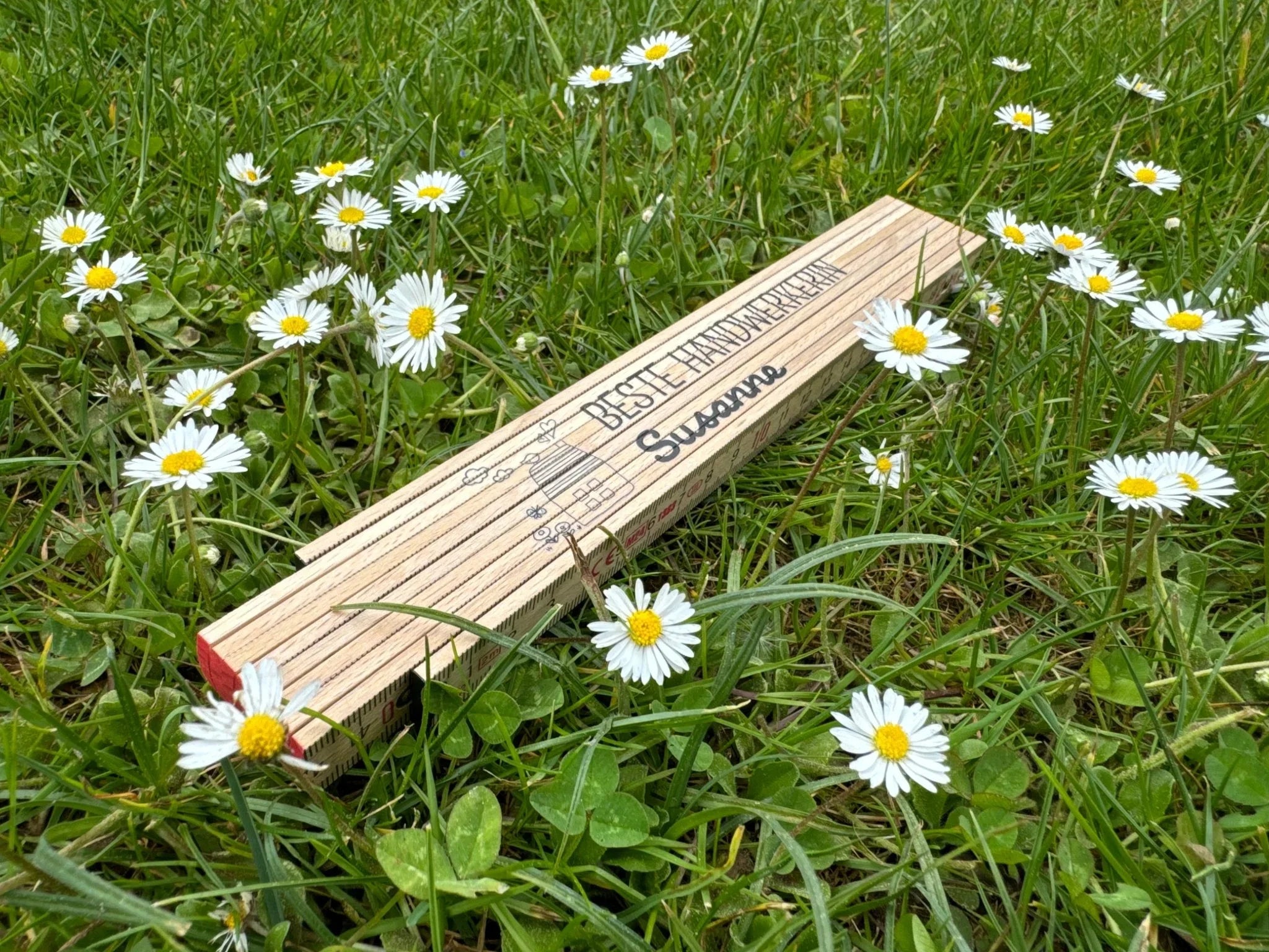 Zollstock für Beste Handwerkerin personalisiert (Druck) - besonderlich.de - Bauherrin