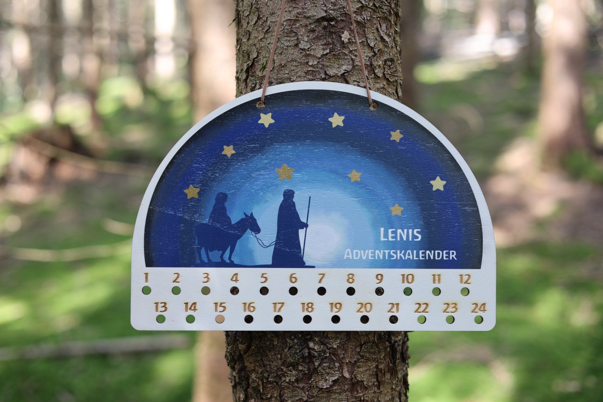 Adventskalender "Weg zur Krippe" blau - besonderlich.de - Adventskalender aus Holz