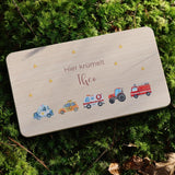 Brettchen Fahrzeuge personalisiert - besonderlich.de - Babygeschenk