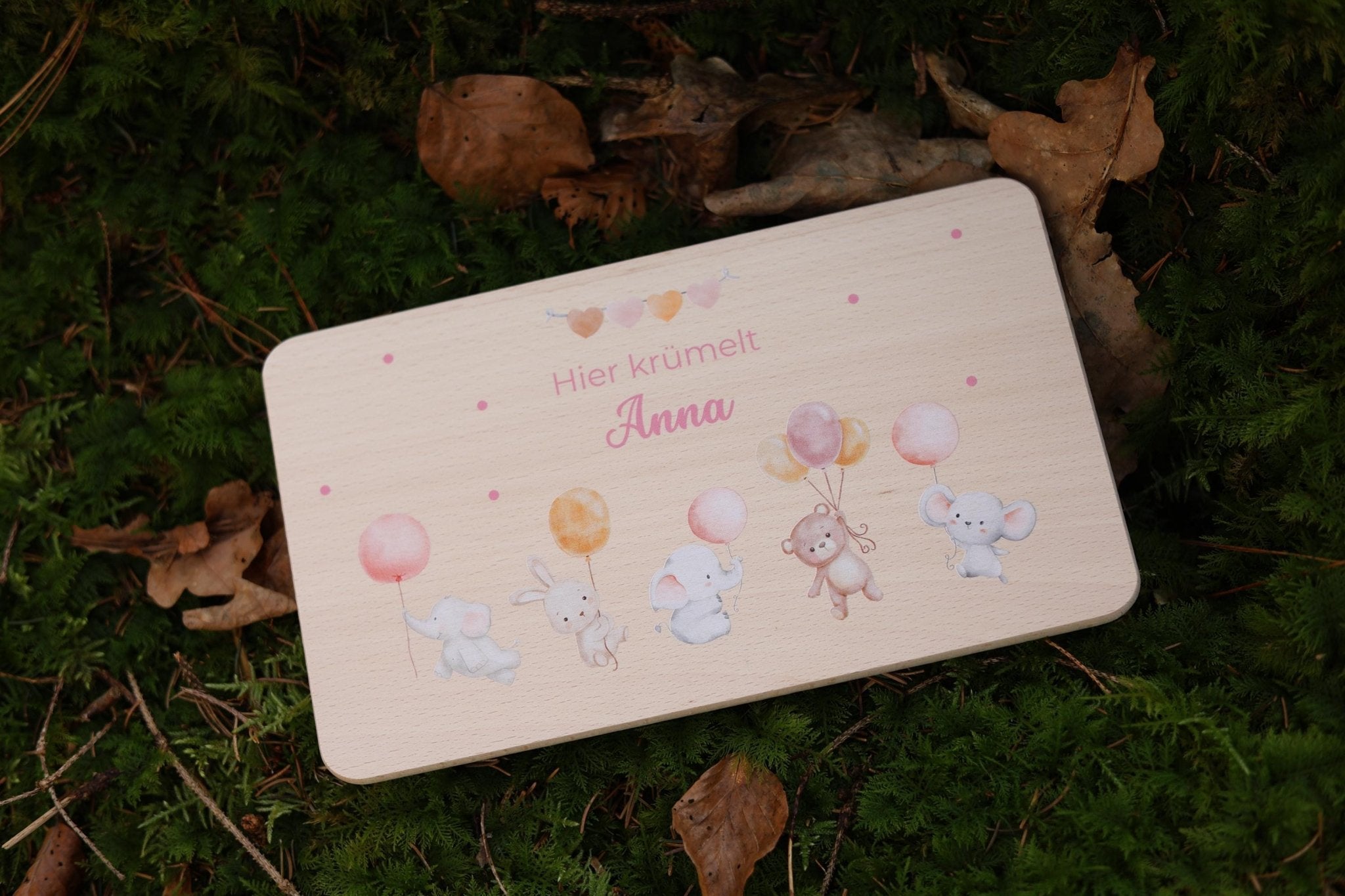 Brettchen Tiere mit Luftballons personalisiert - besonderlich.de - Babygeschenk