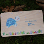 Brettchen Wal personalisiert - besonderlich.de - Babygeschenk