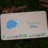 Brettchen Wal personalisiert - besonderlich.de - Babygeschenk