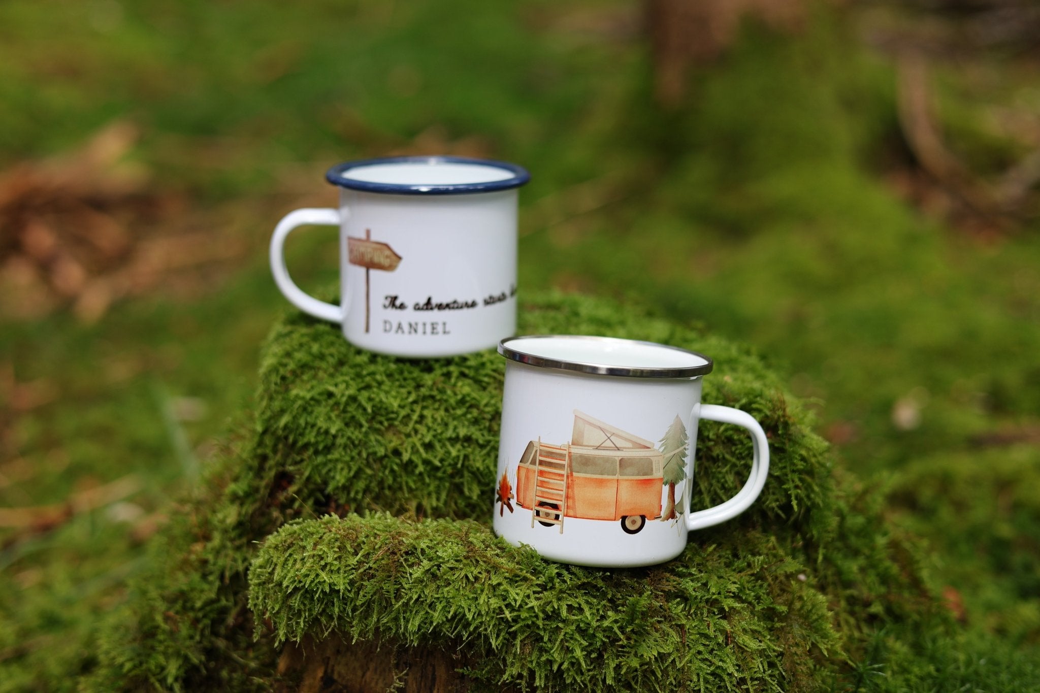 Emailletasse Camper Retro personalisiert - besonderlich.de - Becher Henkel Ehemann Freund