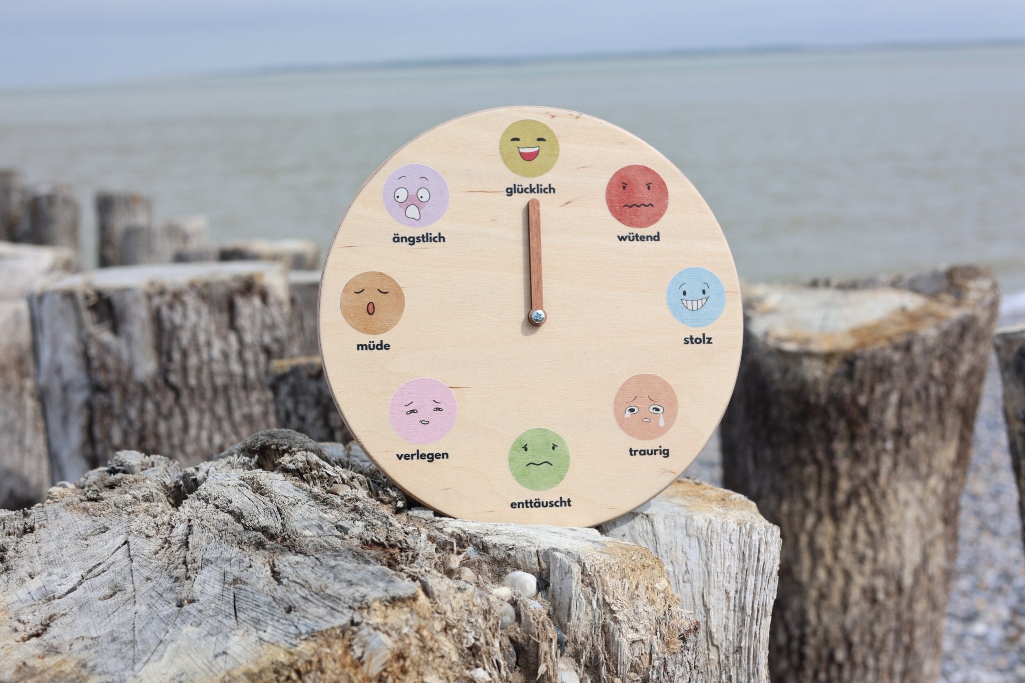Gefühleuhr mit Smileys - besonderlich.de - Dekoration Jahreszeitentisch