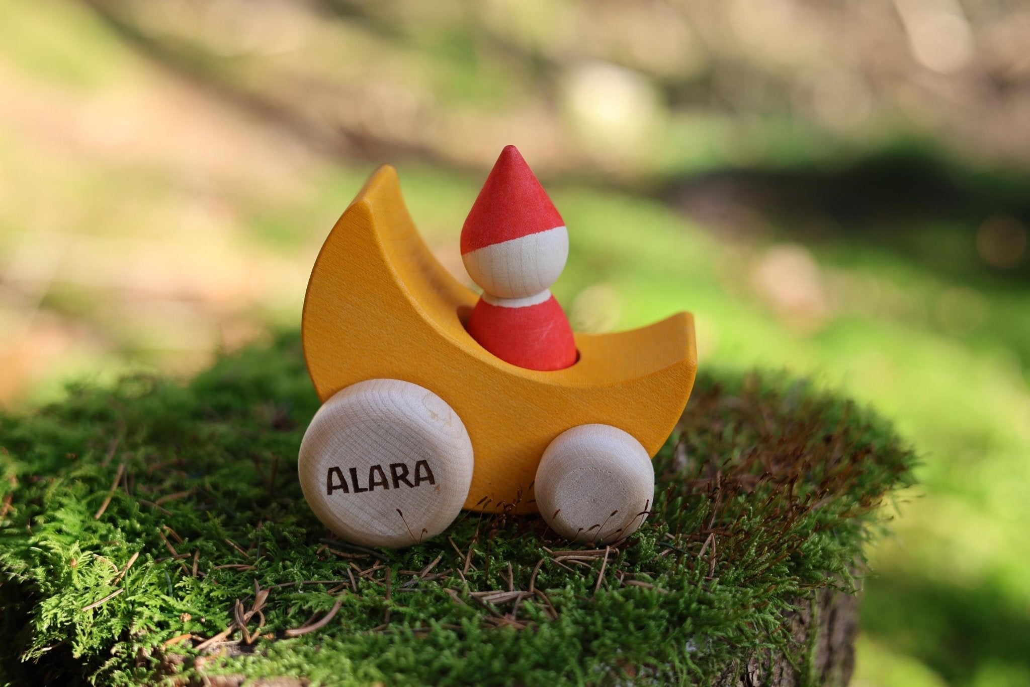 Greiffahrzeug Tröpfchen und Mondfahrt personalisiert - besonderlich.de - educational toys