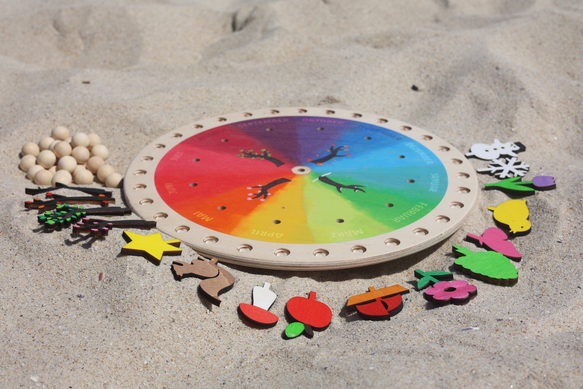 Jahreskalender - besonderlich.de - Dekoration Jahreszeitentisch