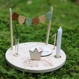 Personalisierter Geburtstagsteller mit Vase und Kerze Regenbogen - besonderlich.de - Boho