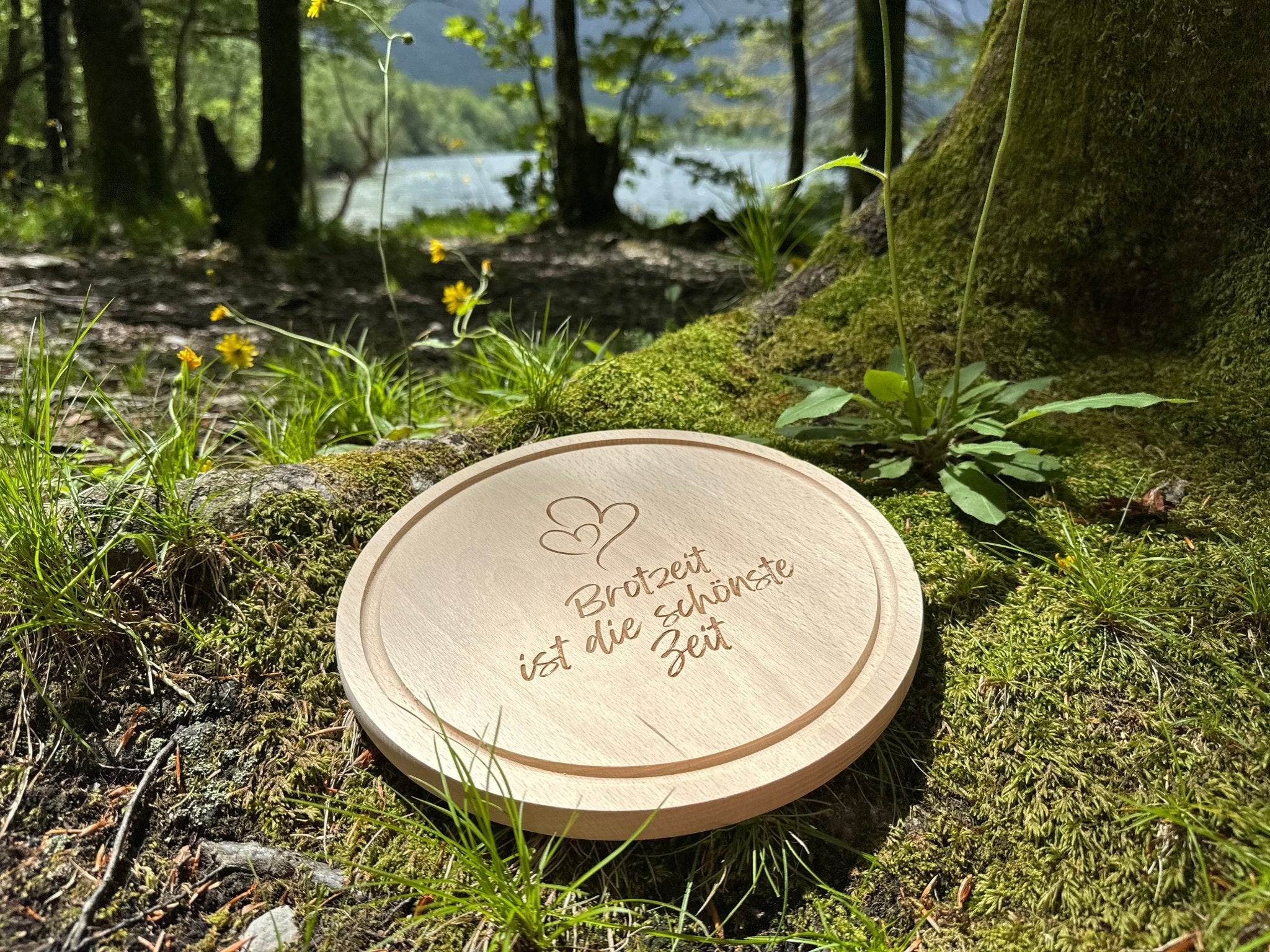 Rundes Holzbrett - Brotzeit ist die schönste Zeit - besonderlich.de - 40 geburtstag geschenk