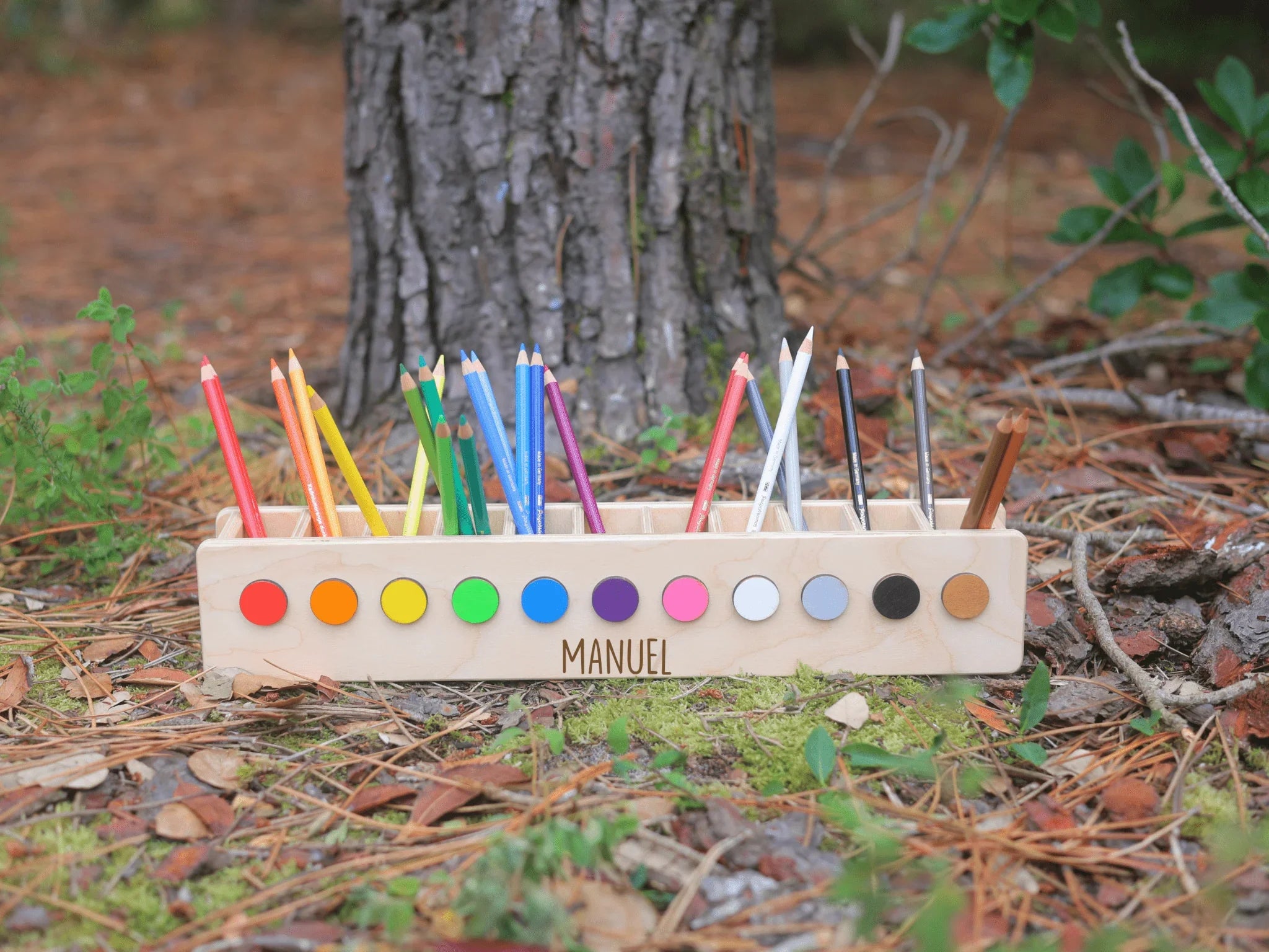 Stifteheld "Regenbogen" - besonderlich.de - Abschiedsgeschenk Kindergarten
