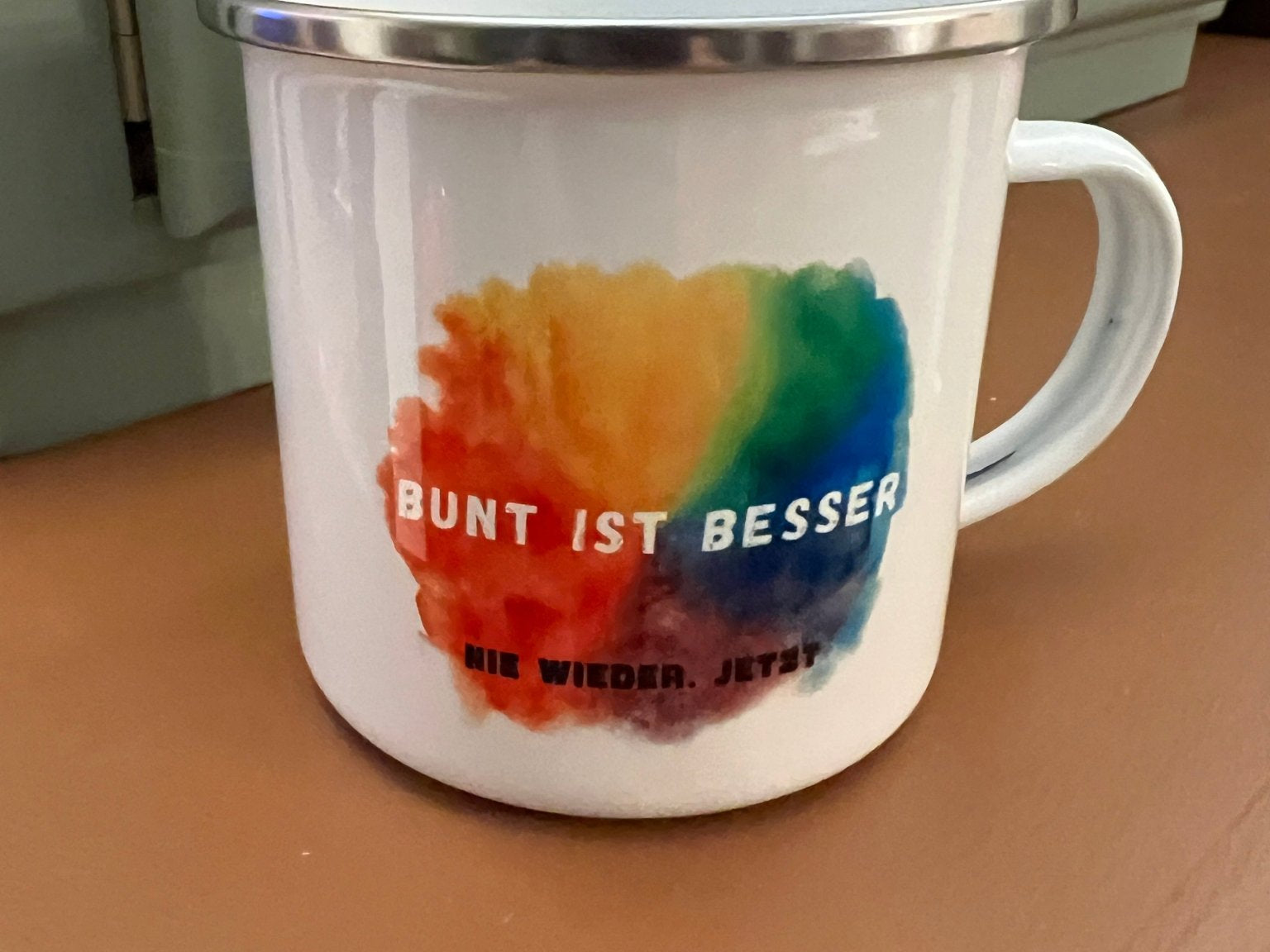 TASSE Emaille für DEMOKRATIE - besonderlich.de - Demokratie
