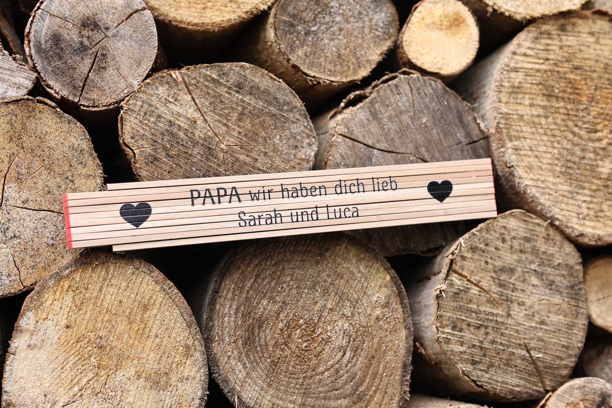 Zollstock personalisiert - Papa wir lieben dich (Druck) - besonderlich.de - Geschenk Vatertag