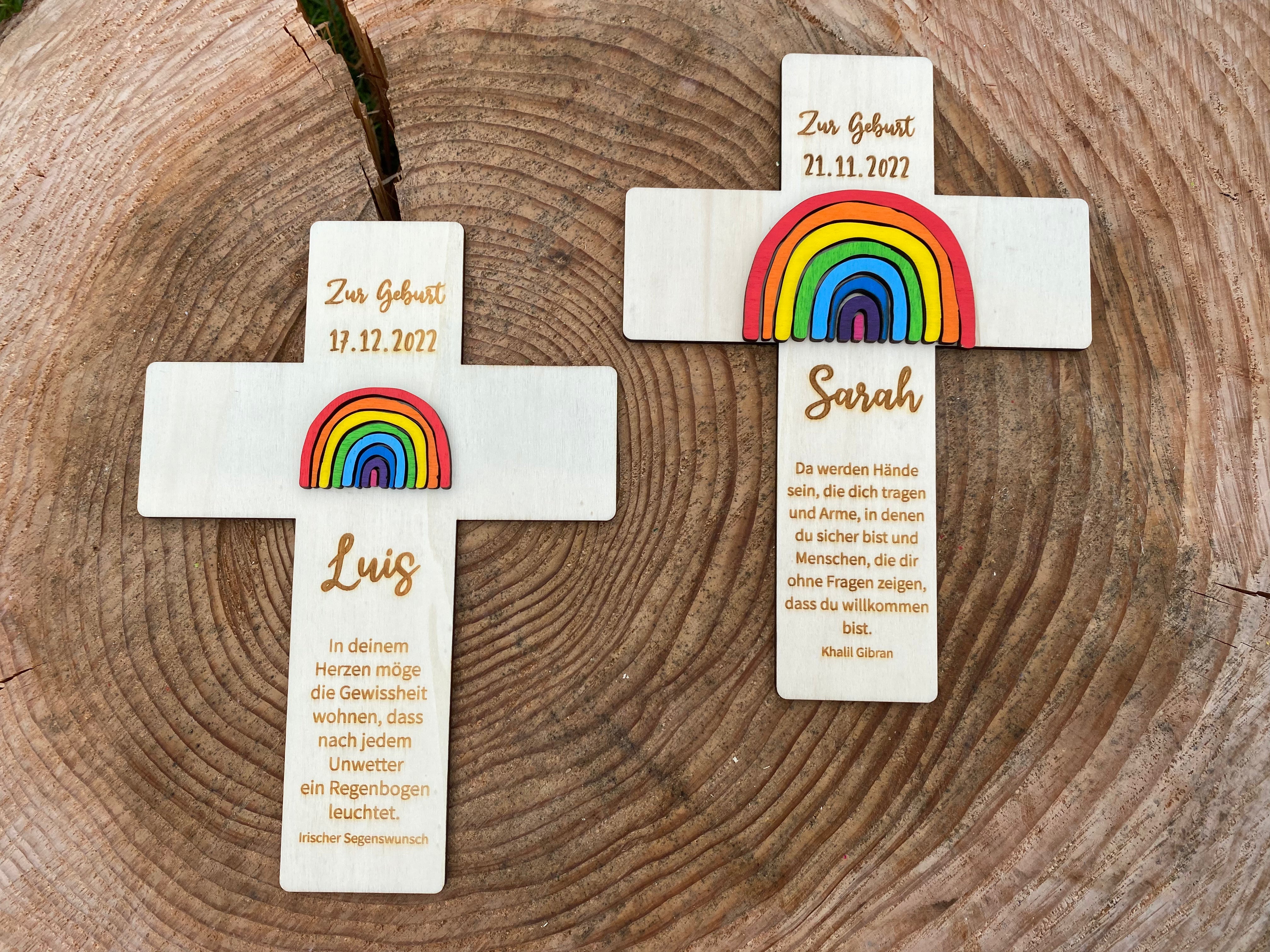 Taufkreuz "Regenbogen" - besonderlich.de -Baby Geschenk