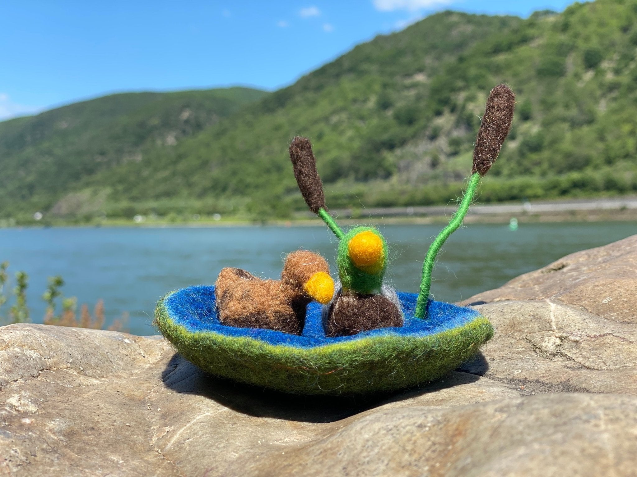 Teich mit Enten - besonderlich.de -Dekoration Jahreszeitentisch